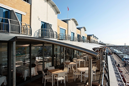 seattle-restaurant-deck